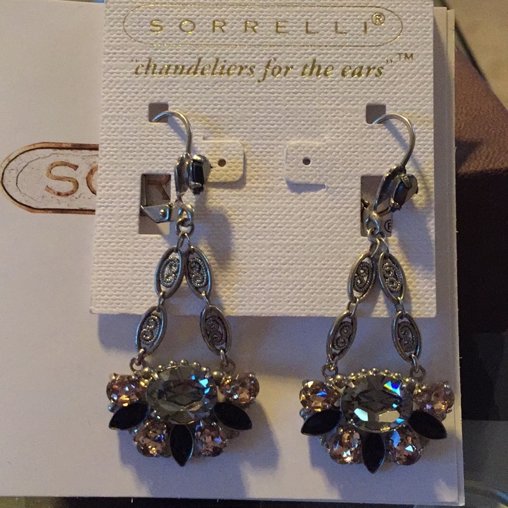 Earrings - Picture 2 of 2